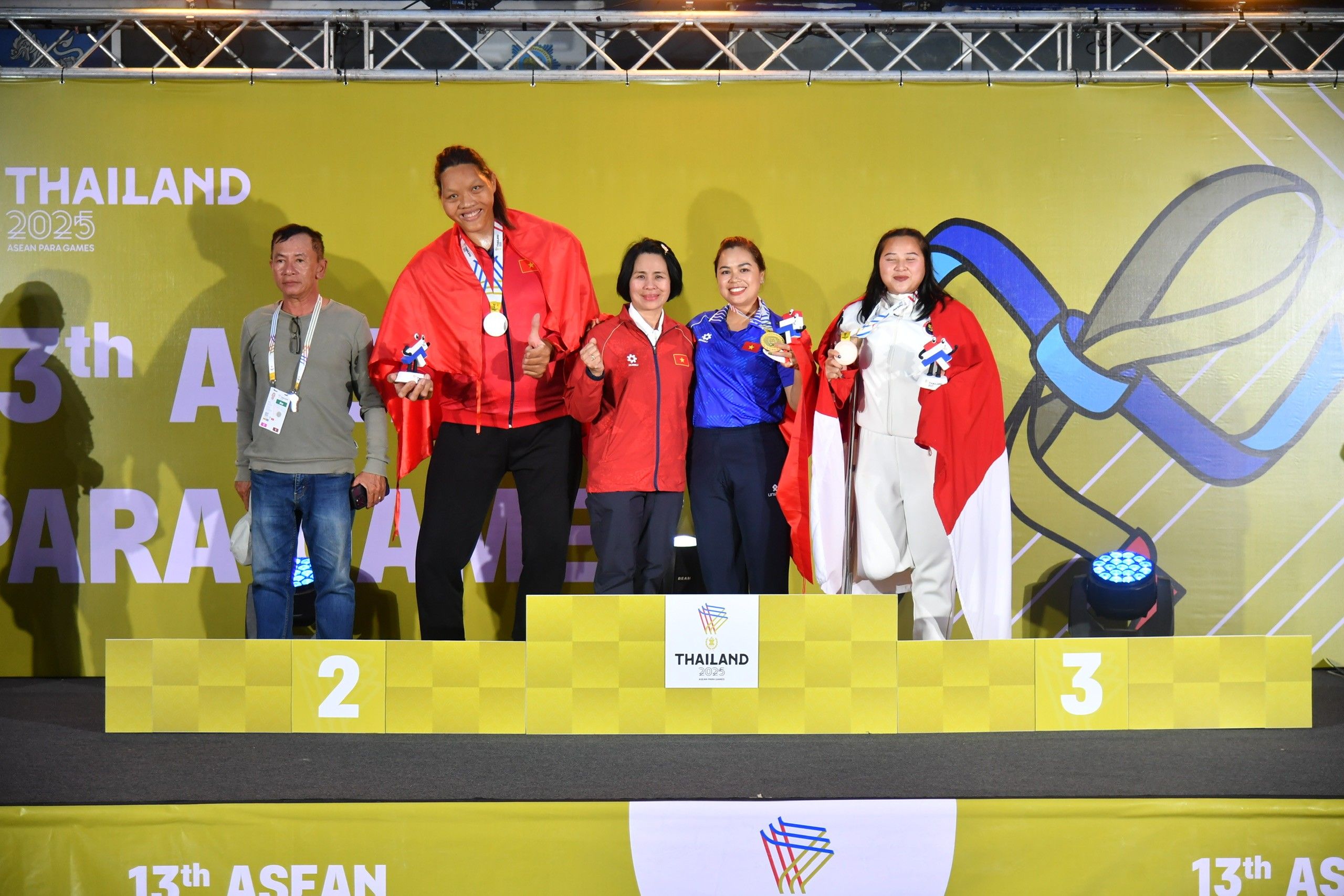 Ngày thi đấu thứ tư tại ASEAN Para Games 13: Điền kinh giành vàng
